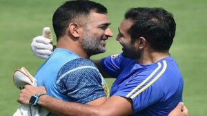 Dhoni's old friend made a hit: You will also be shocked after watching the video