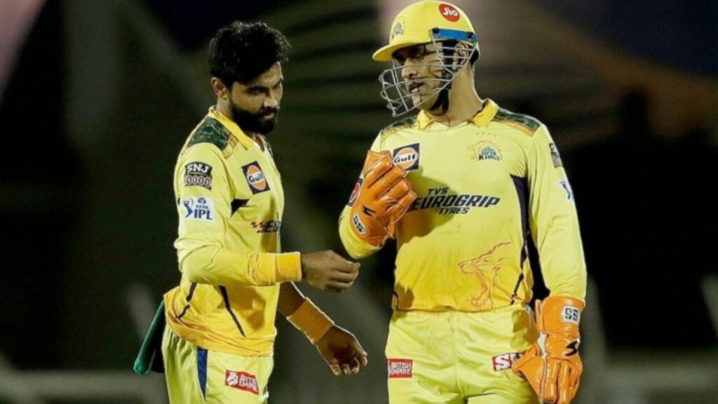 Due to these three decisions of Dhoni, Chennai had to accept their first defeat against Gujarat