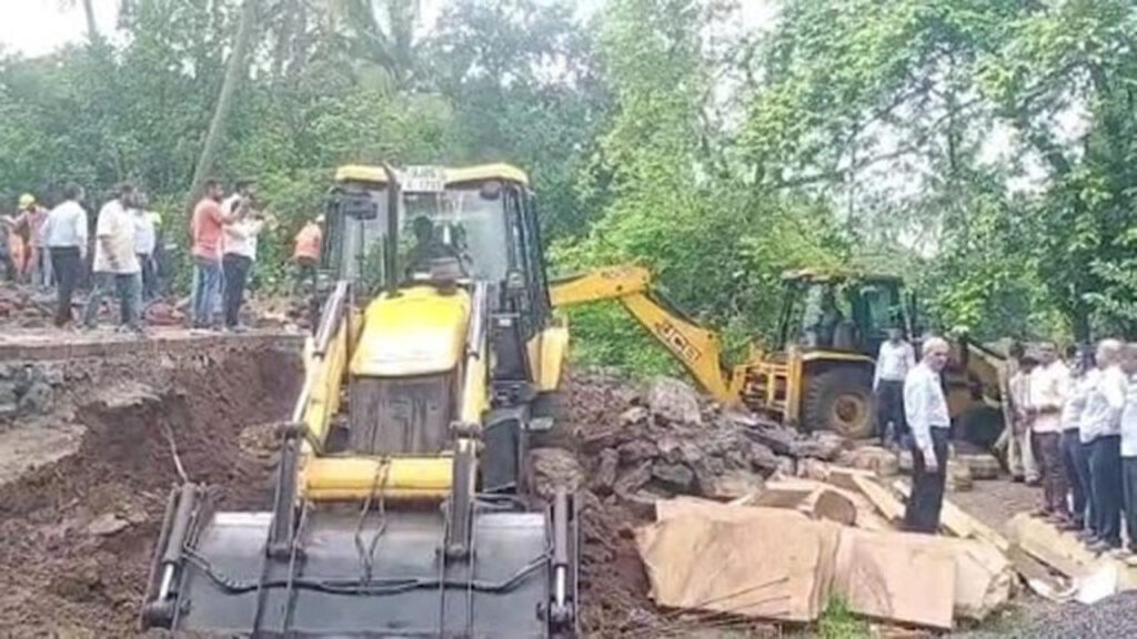 Demolition before construction of temple on municipal plot in Katargam: Locals uproar