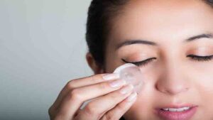 Water coming out of the eye without reason? So try this home remedy