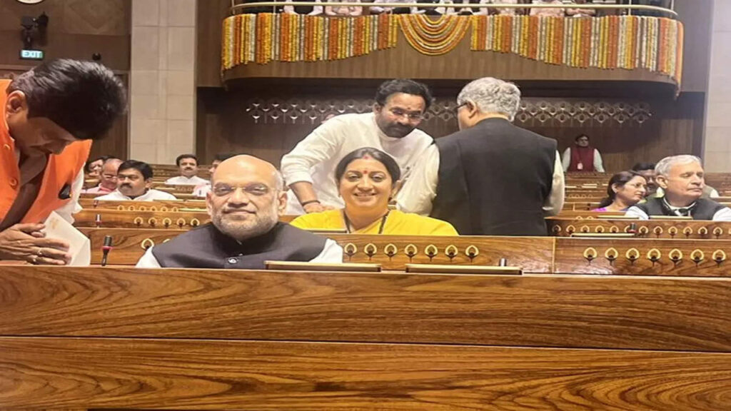 Amit Shah and Smriti Irani may discuss the no-confidence motion today