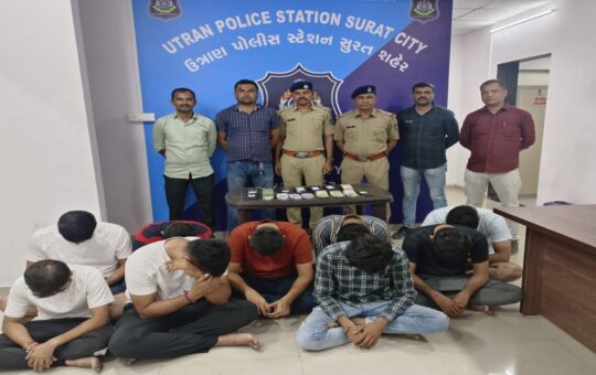 Seventh Eighth Gambling: 38 sites, 260 gamblers and 40.35 lakh seized