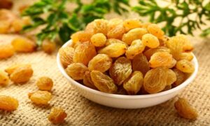 How are raisins beneficial to you? Top Health Benefits You Should Know